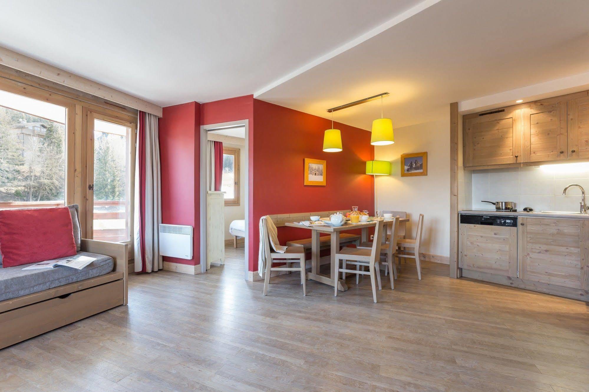 לה טניה Pierre & Vacances Residence Le Christiana מראה חיצוני תמונה